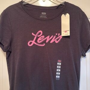 Levi’s black with pink T-shirt